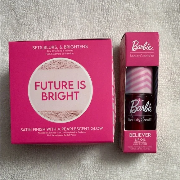 Barbie Beauty Creations Loose Powder & Lip Oil Set - NIB - Picture 1 of 4